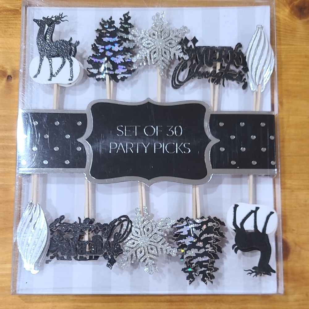 NIB Elegant Silver and Black Party Picks Set